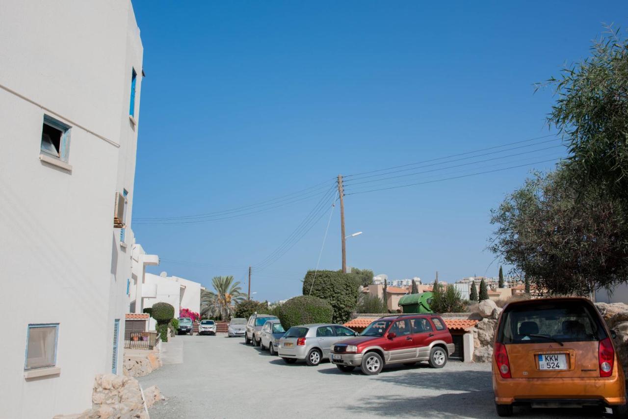 Modern Apartment Not Far From The Beach بافوس المظهر الخارجي الصورة